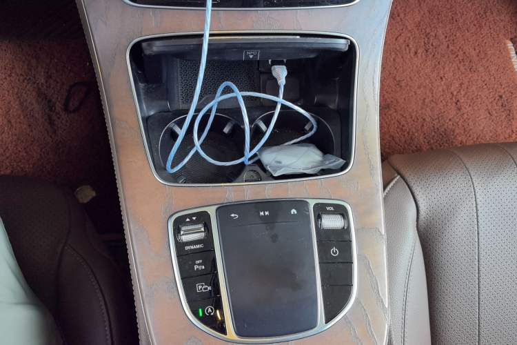 Used Mercedes-Benz E-Class 2021 E 300 L Stylish Model Gear Lever