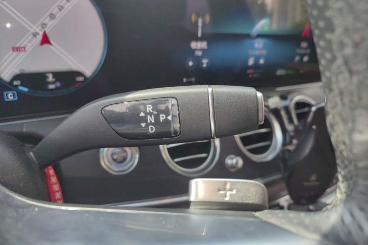 Used Mercedes-Benz E-Class 2021 Restyled E 300 L Sporty and Stylish Edition Gear Lever