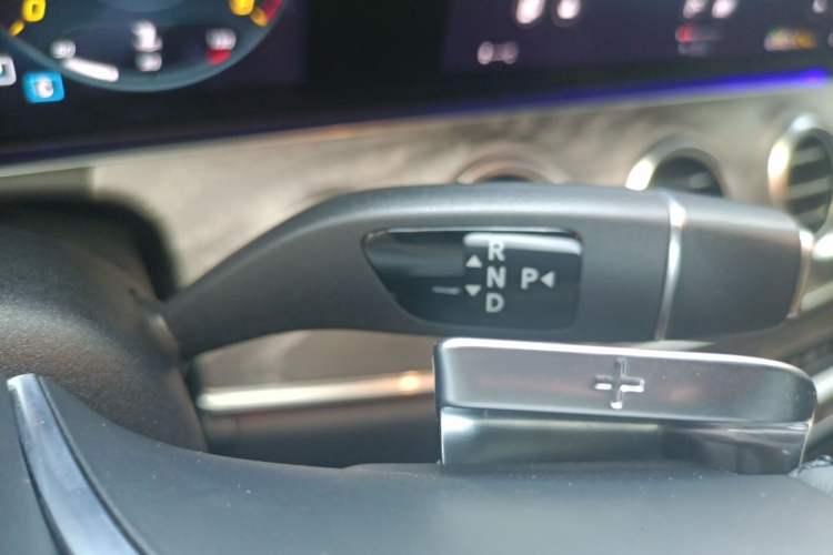 Used Mercedes-Benz E-Class 2021 E 300 L Luxury Model Gear Lever