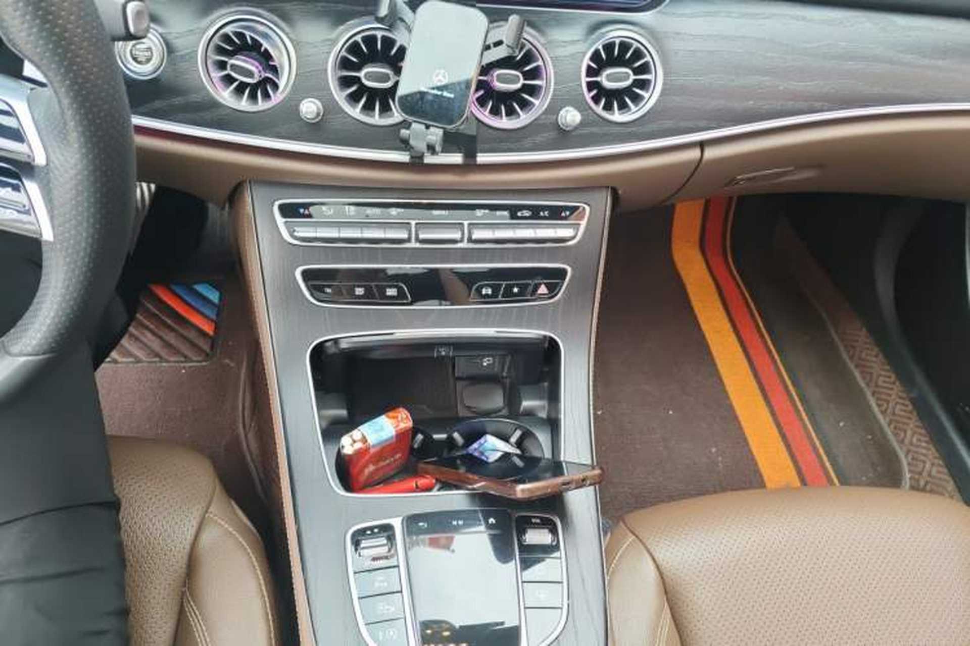 Used Mercedes-Benz E-Class 2021 Restyled E 300 L Luxury Edition Gear Lever