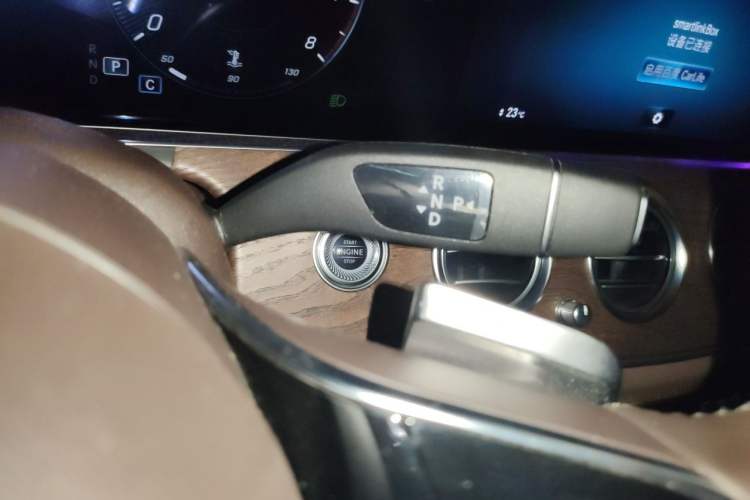 Used Mercedes-Benz E-Class 2021 Restyled E 300 L Luxury Edition Gear Lever