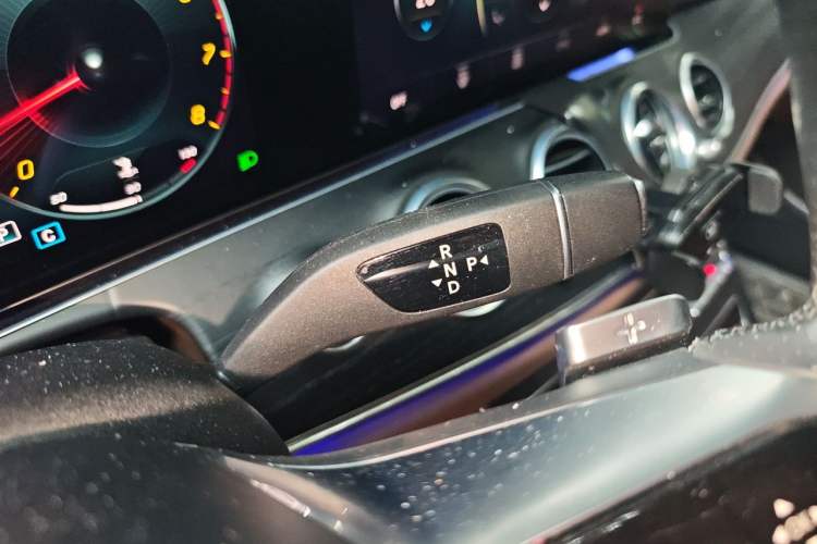 Used Mercedes-Benz E-Class 2021 E 300 L Sporty and Stylish Model Gear Lever