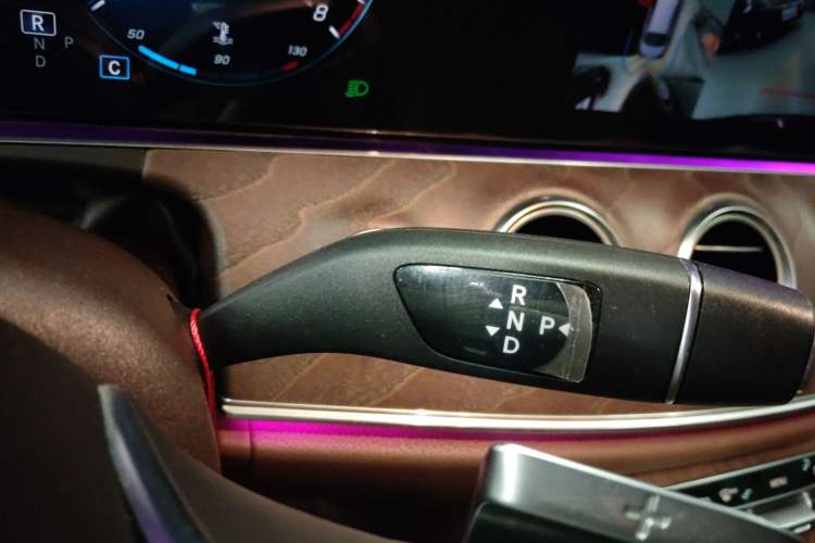 Used Mercedes-Benz E-Class 2021 E 300 L Luxury Model Gear Lever