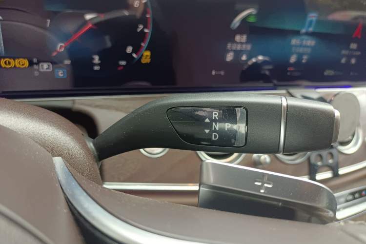 Used Mercedes-Benz E-Class 2021 E 300 L Luxury Model Gear Lever