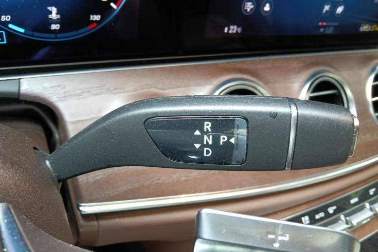 Used Mercedes-Benz E-Class 2021 E 300 L Stylish Model Gear Lever