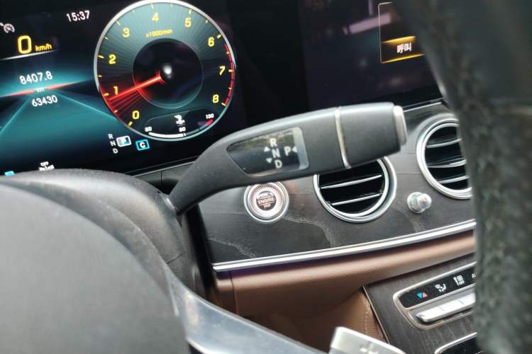Used Mercedes-Benz E-Class 2021 E 300 L Stylish Model Gear Lever
