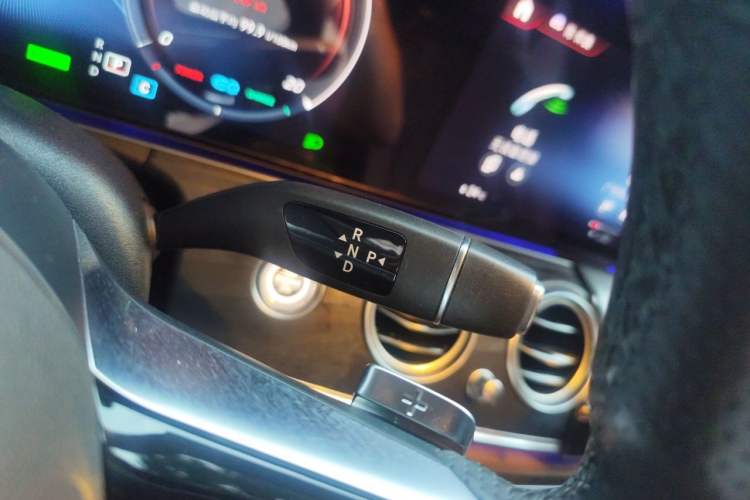 Used Mercedes-Benz E-Class 2021 E 260 L Sport Edition Gear Lever