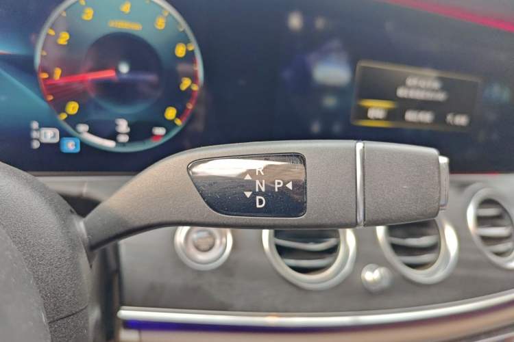 Used Mercedes-Benz E-Class 2021 E 300 L Sporty and Stylish Model Gear Lever