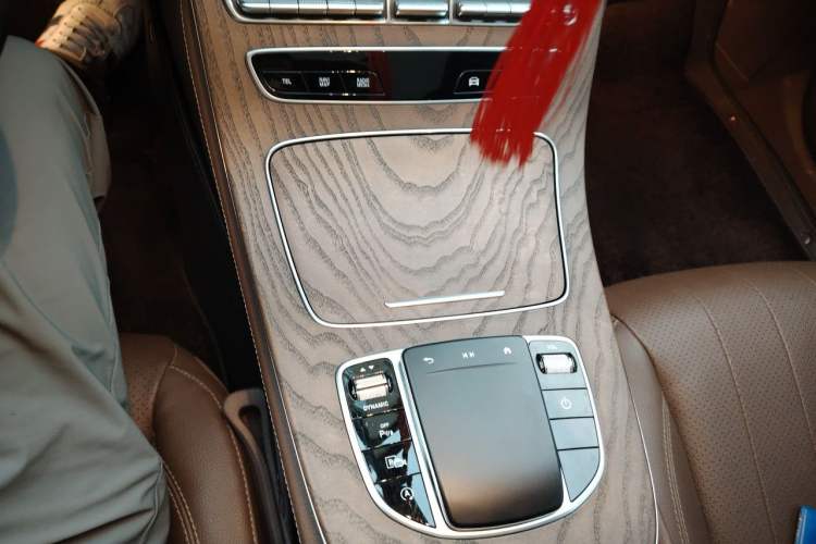Used Mercedes-Benz E-Class 2021 E 300 L Stylish Model Gear Lever