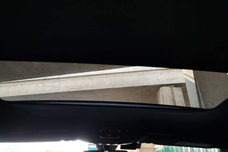 Used Mercedes-Benz E-Class 2021 Restyled E 300 L Sporty and Stylish Edition Headliner