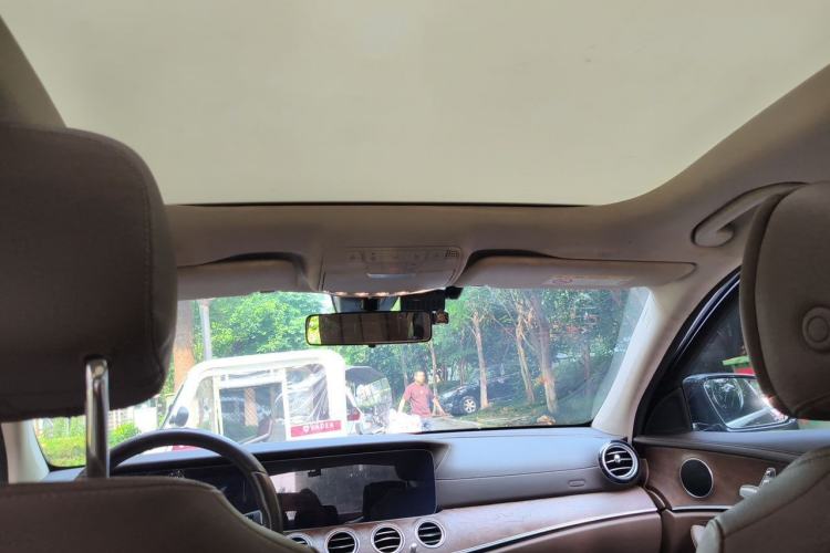 Used Mercedes-Benz E-Class 2021 Facelift E 260 L Headliner