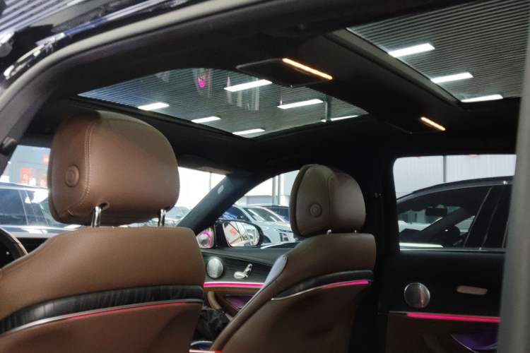 Used Mercedes-Benz E-Class 2021 Facelift E 260 L Sport Edition Headliner