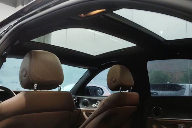 Used Mercedes-Benz E-Class 2021 E 260 Stylish Sports Edition Headliner