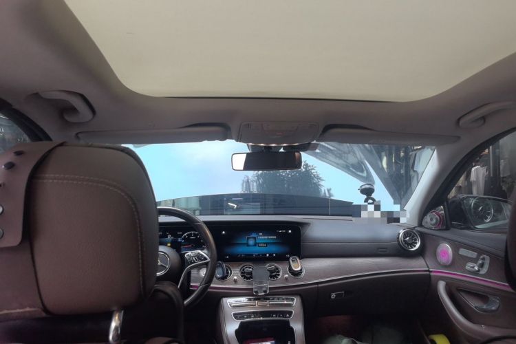 Used Mercedes-Benz E-Class 2021 Restyled E 300 L Luxury Edition Headliner