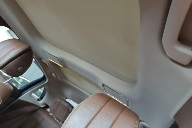 Used Mercedes-Benz E-Class 2021 E 300 L Stylish Model Headliner