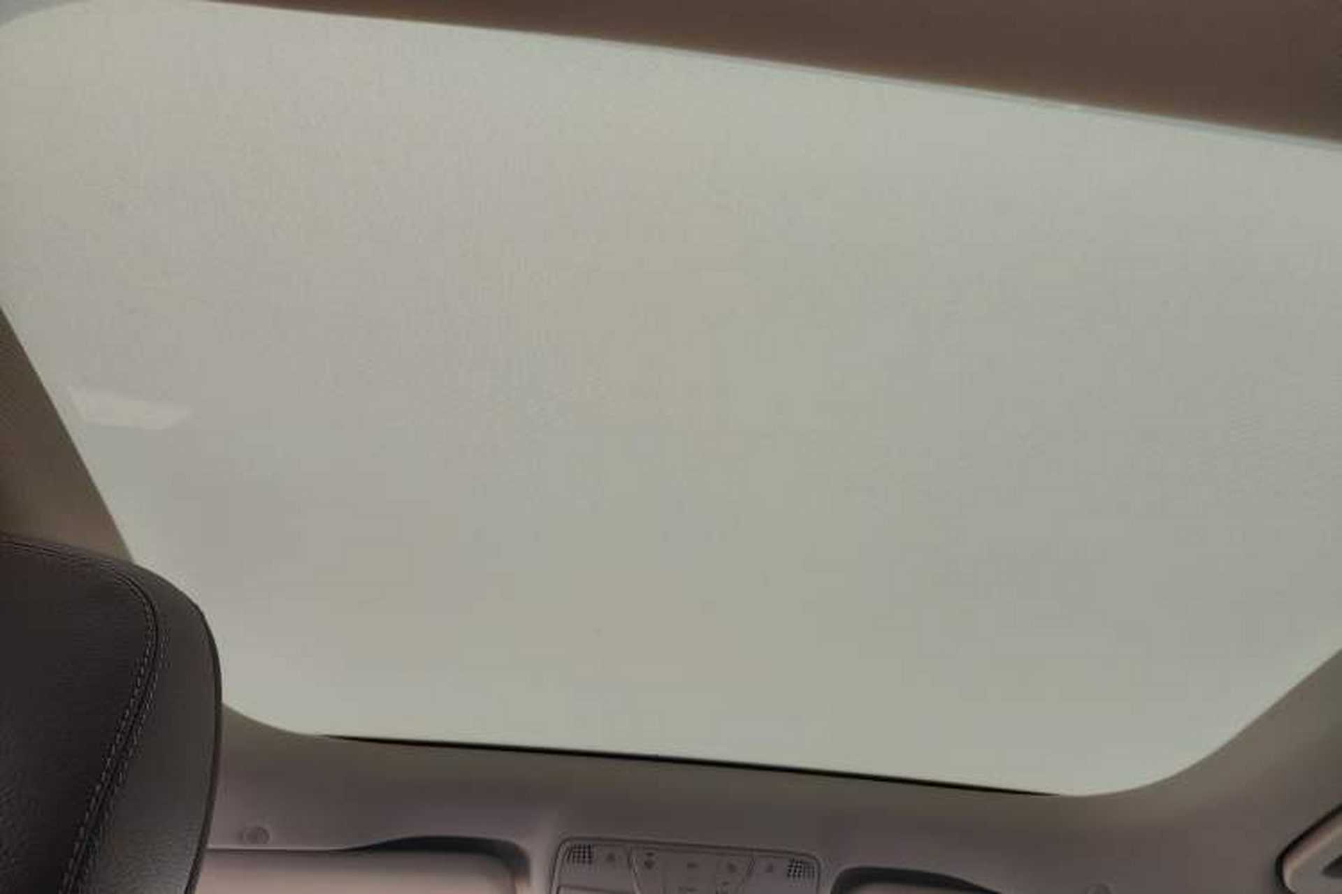 Used Mercedes-Benz E-Class 2021 Restyled E 300 L Luxury Edition Headliner