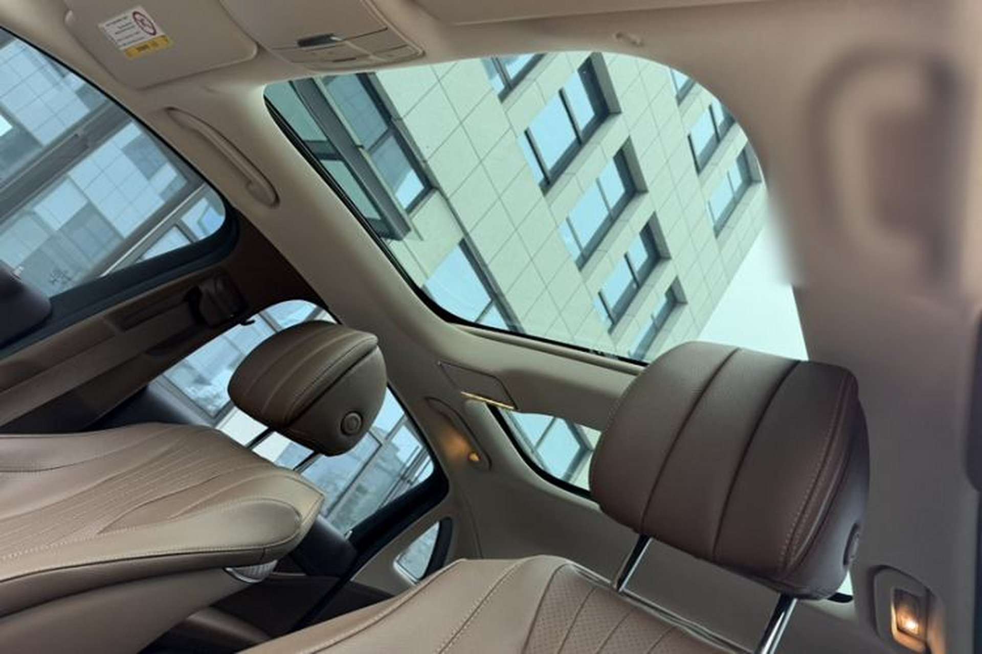 Used Mercedes-Benz E-Class 2021 Facelift E 300 L Stylish Edition Headliner