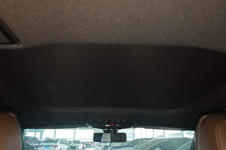 Used Mercedes-Benz E-Class 2021 E 300 L Sporty and Stylish Model Headliner