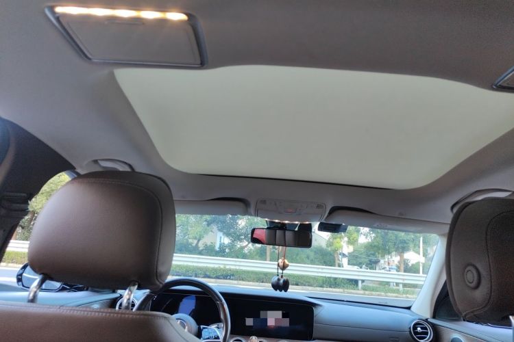 Used Mercedes-Benz E-Class 2021 Facelift E 300 L Stylish Edition Headliner
