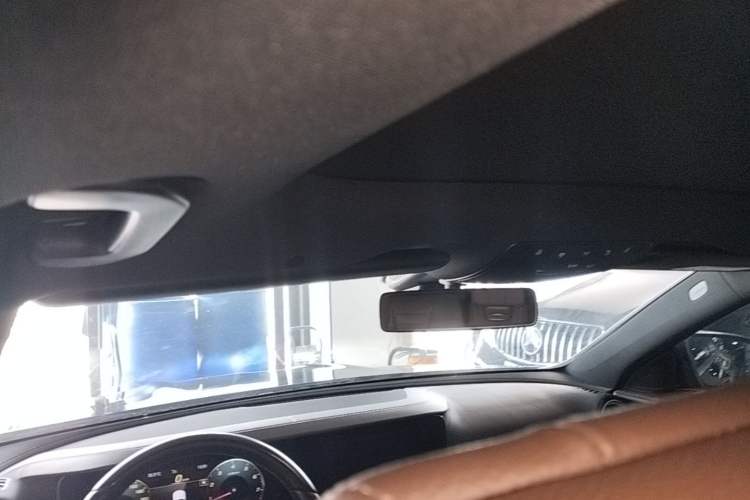 Used Mercedes-Benz E-Class 2021 E 300 L Sporty and Stylish Model Headliner