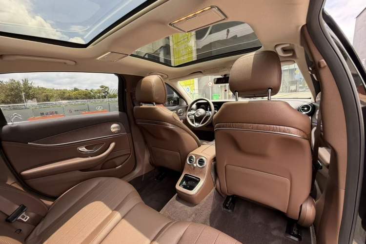 Used Mercedes-Benz E-Class 2021 E 300 L Stylish Model Headliner