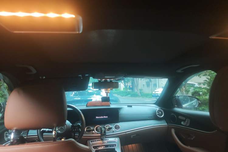 Used Mercedes-Benz E-Class 2021 E 300 L Sporty and Stylish Model Headliner