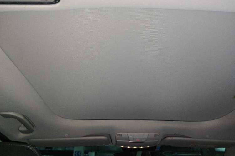 Used Mercedes-Benz E-Class 2021 Facelift E 300 L Stylish Edition Headliner