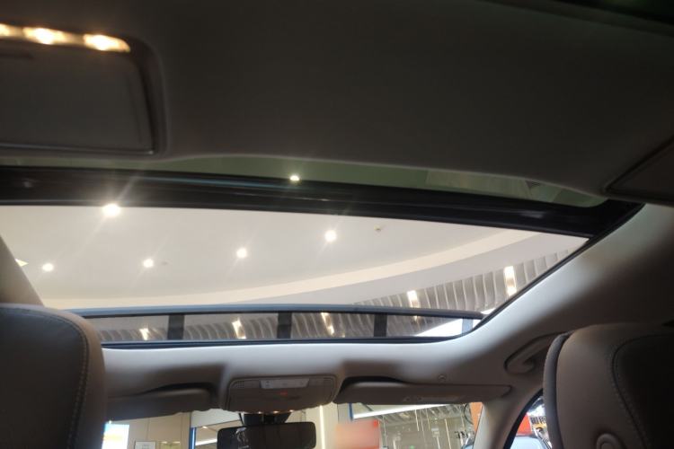 Used Mercedes-Benz E-Class 2021 Restyled E 300 L Sporty and Stylish Edition Headliner
