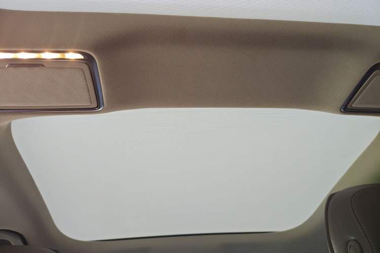 Used Mercedes-Benz E-Class 2021 E 300 L Stylish Model Headliner