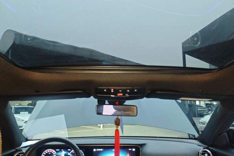 Used Mercedes-Benz E-Class 2021 Facelift E 260 L Sport Edition Headliner
