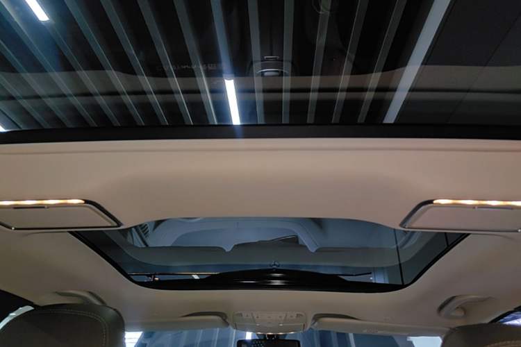 Used Mercedes-Benz E-Class 2021 E 300 L Stylish Model Headliner