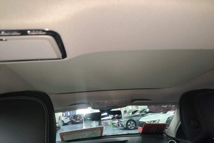 Used Mercedes-Benz E-Class 2021 E 300 L Sporty and Stylish Model Headliner