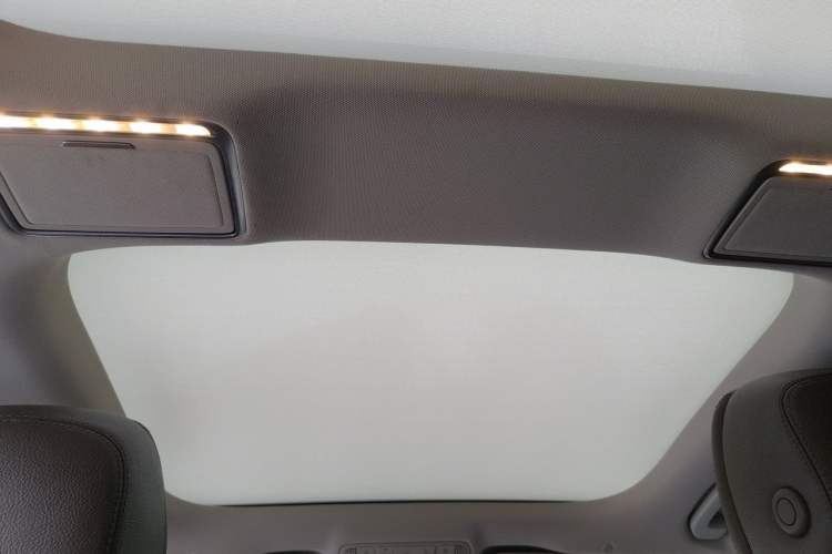 Used Mercedes-Benz E-Class 2021 E 300 L Luxury Model Headliner