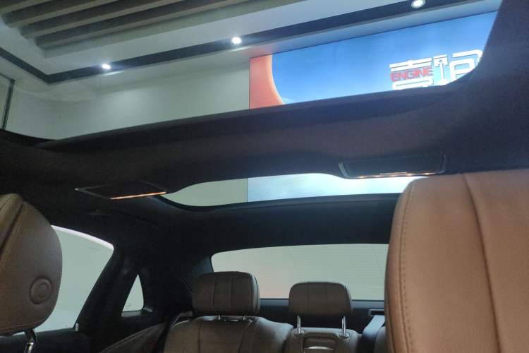Used Mercedes-Benz E-Class 2021 E 300 L Sporty and Stylish Model Headliner