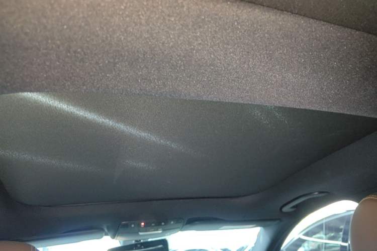 Used Mercedes-Benz E-Class 2021 E 260 Luxury Sports Edition Headliner