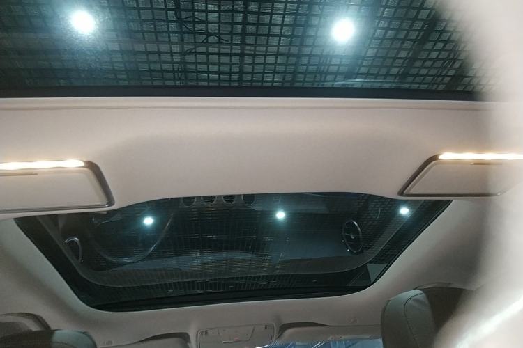 Used Mercedes-Benz E-Class 2021 Restyled E 300 L Luxury Edition Headliner