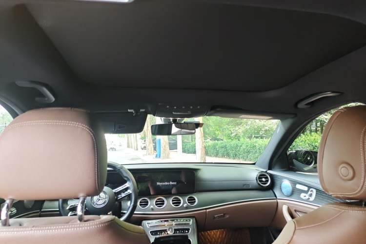 Used Mercedes-Benz E-Class 2021 Restyled E 300 L Sporty and Stylish Edition Headliner