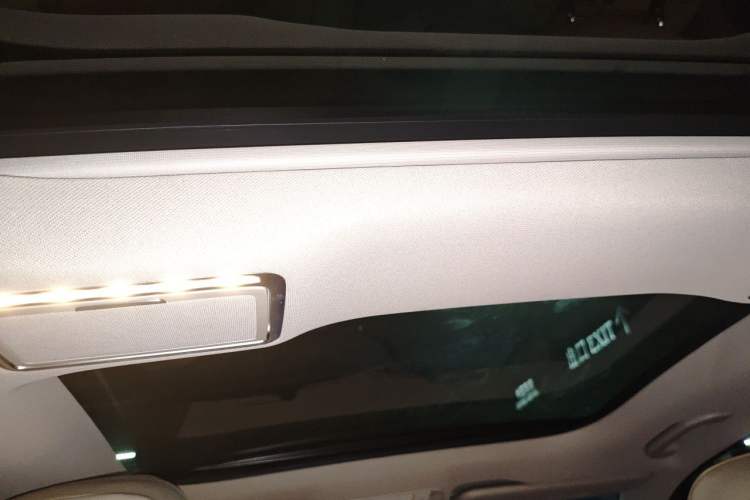 Used Mercedes-Benz E-Class 2021 E 300 L Sporty and Stylish Model Headliner