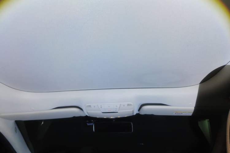 Used Mercedes-Benz E-Class 2021 Facelift E 300 L Stylish Edition Headliner