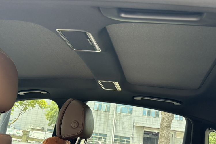 Used Mercedes-Benz E-Class 2021 E 300 L Sport Luxury Edition Headliner