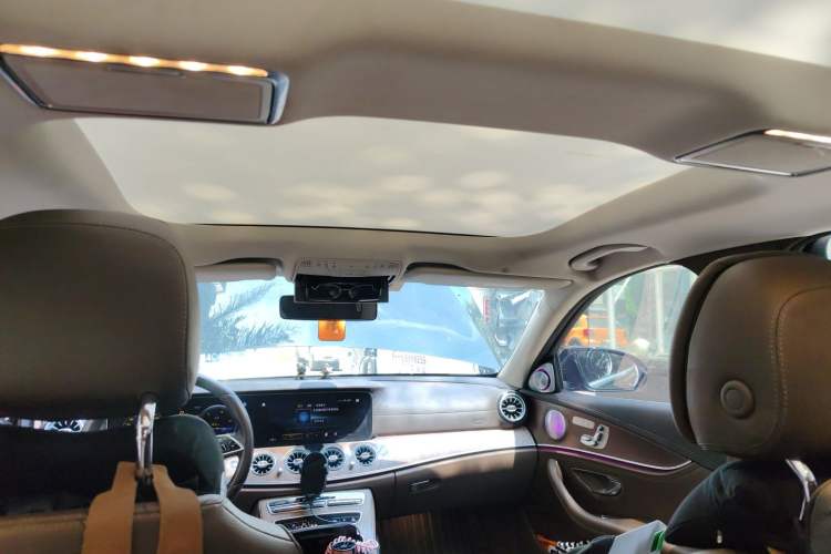 Used Mercedes-Benz E-Class 2021 Facelift E 300 L Stylish Edition Headliner