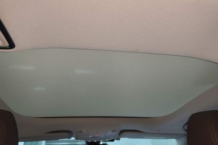 Used Mercedes-Benz E-Class 2021 Facelift E 260 L Headliner