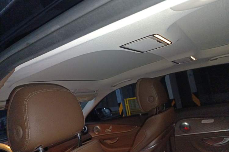 Used Mercedes-Benz E-Class 2021 Facelift E 260 L Headliner
