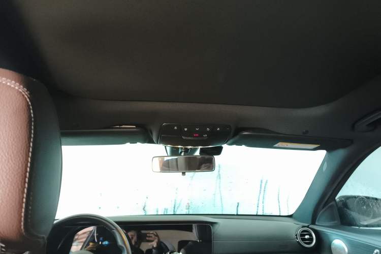 Used Mercedes-Benz E-Class 2021 Facelift E 260 L Sport Edition Headliner