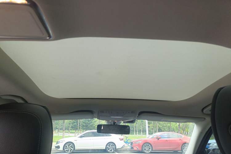Used Mercedes-Benz E-Class 2021 E 300 L Stylish Model Headliner