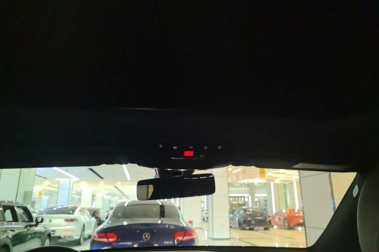 Used Mercedes-Benz E-Class 2021 Restyled E 260 Luxury Sports Edition Headliner