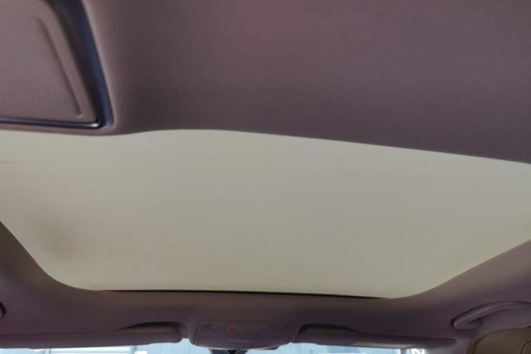 Used Mercedes-Benz E-Class 2021 Facelift E 300 L Stylish Edition Headliner
