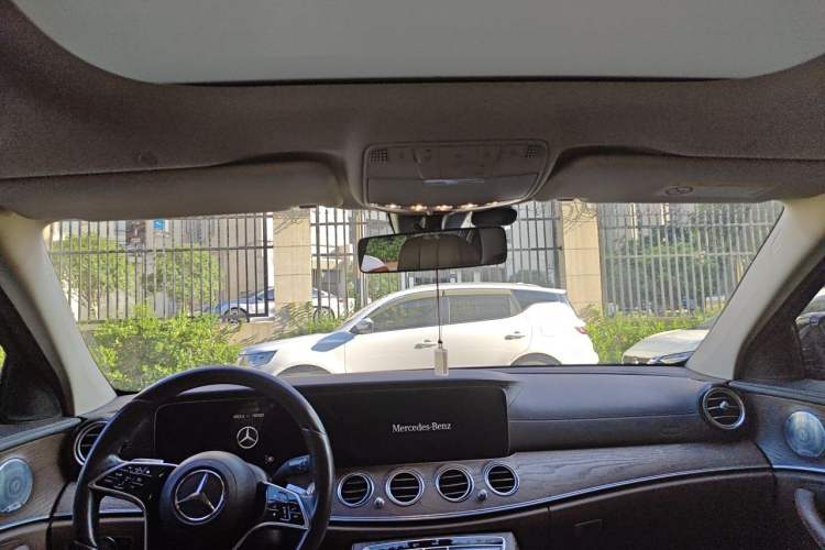 Used Mercedes-Benz E-Class 2021 E 300 L Luxury Model Headliner