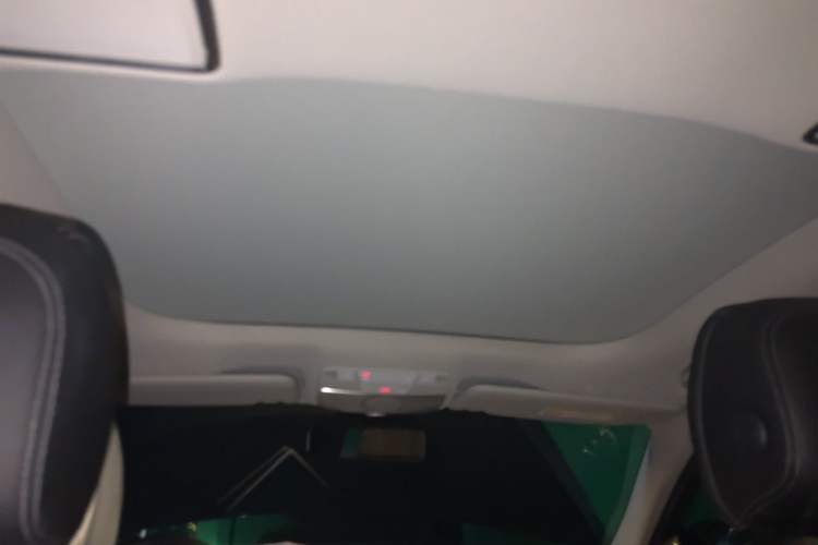 Used Mercedes-Benz E-Class 2021 Facelift E 300 L Stylish Edition Headliner