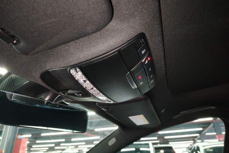 Used Mercedes-Benz E-Class 2021 Updated E 260 Fashion Sport Edition Headliner